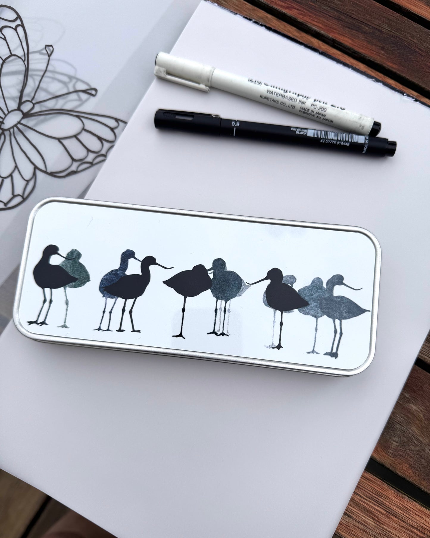 PENCIL TIN : avocet