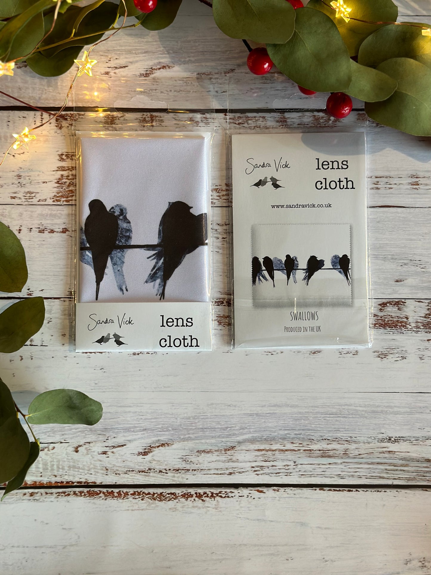 LENS CLOTH: swallows