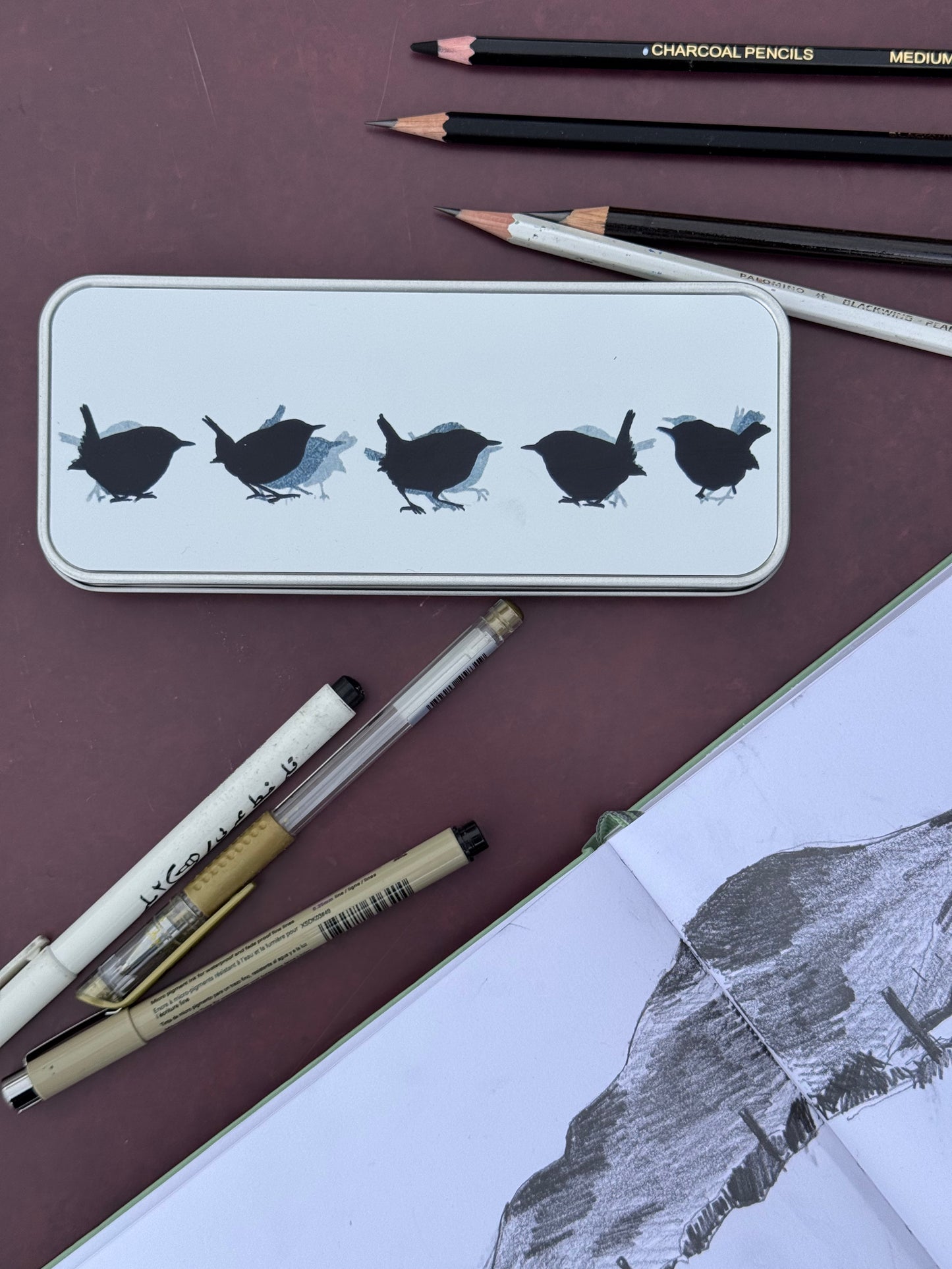 PENCIL TIN : wren