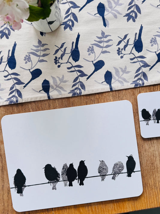 TABLE MAT SET: woodland birds x 4