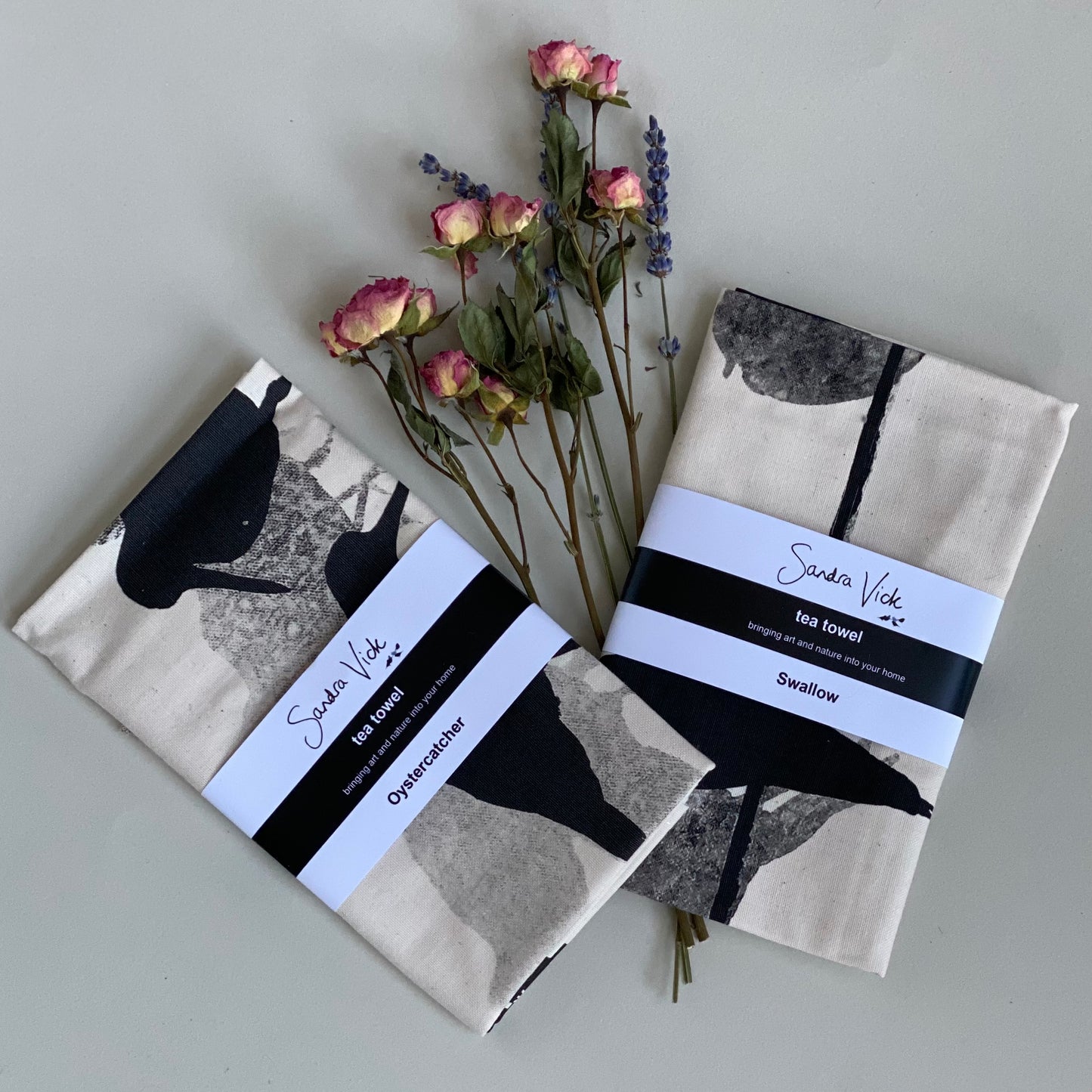 TEA TOWEL - OYSTERCATCHER unbleached cotton