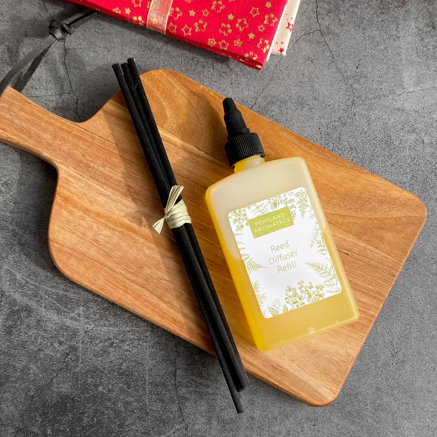 DIFFUSER OIL AND REEDS