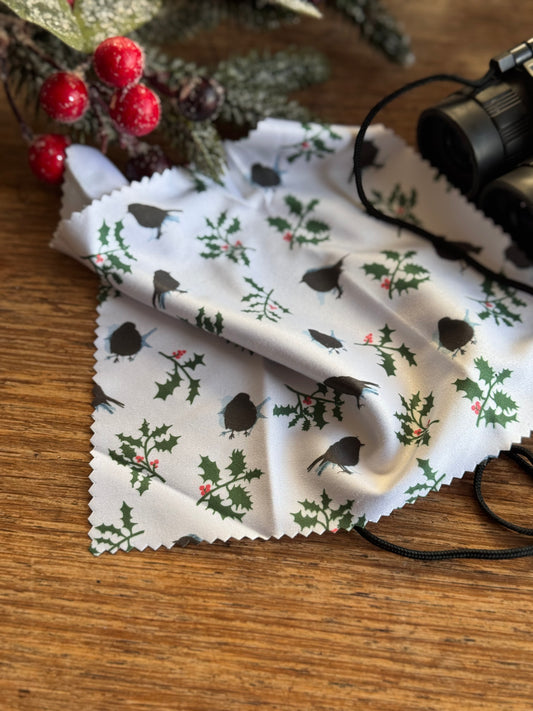 LENS CLOTH: robin and holly