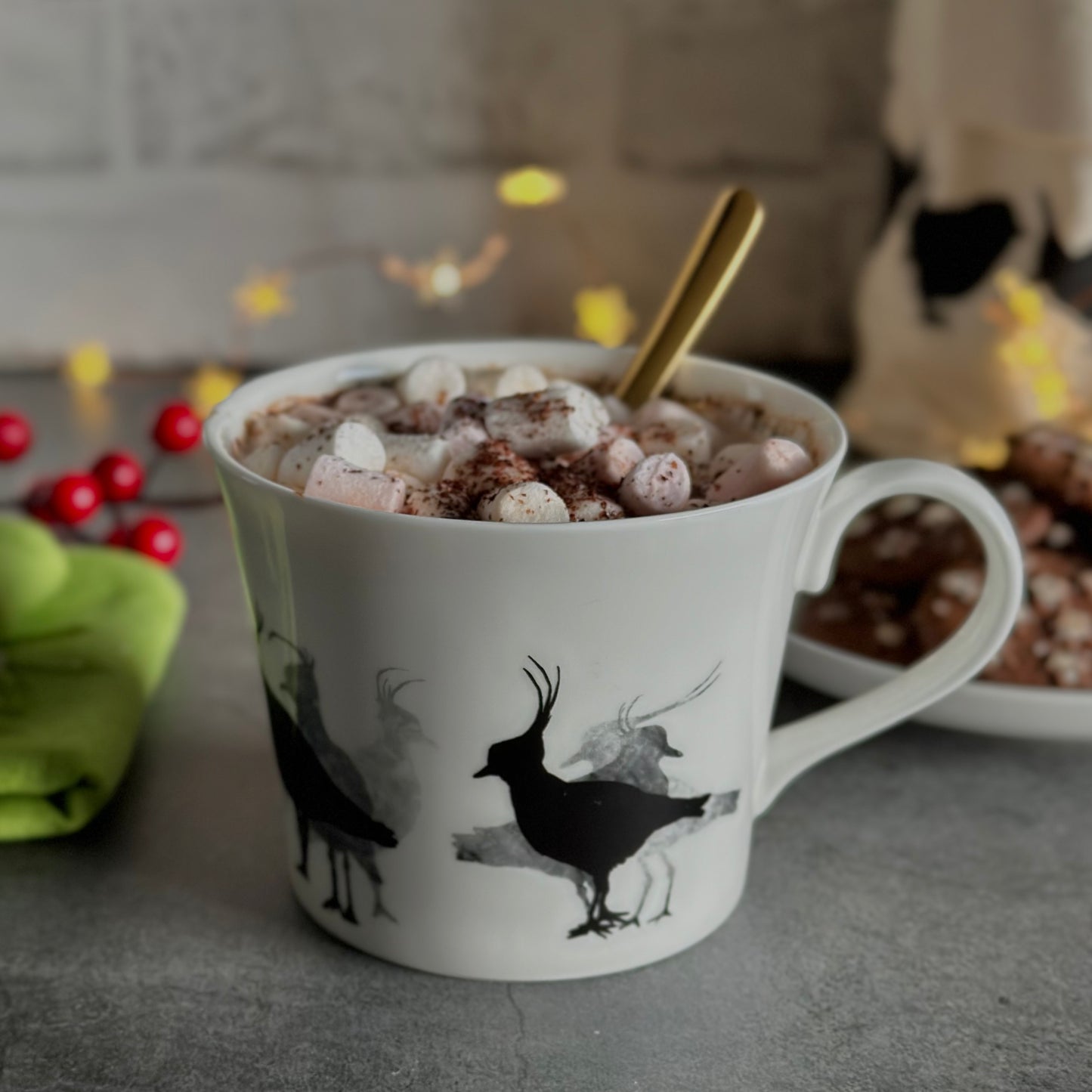 BREAKFAST CUP: PEEWIT