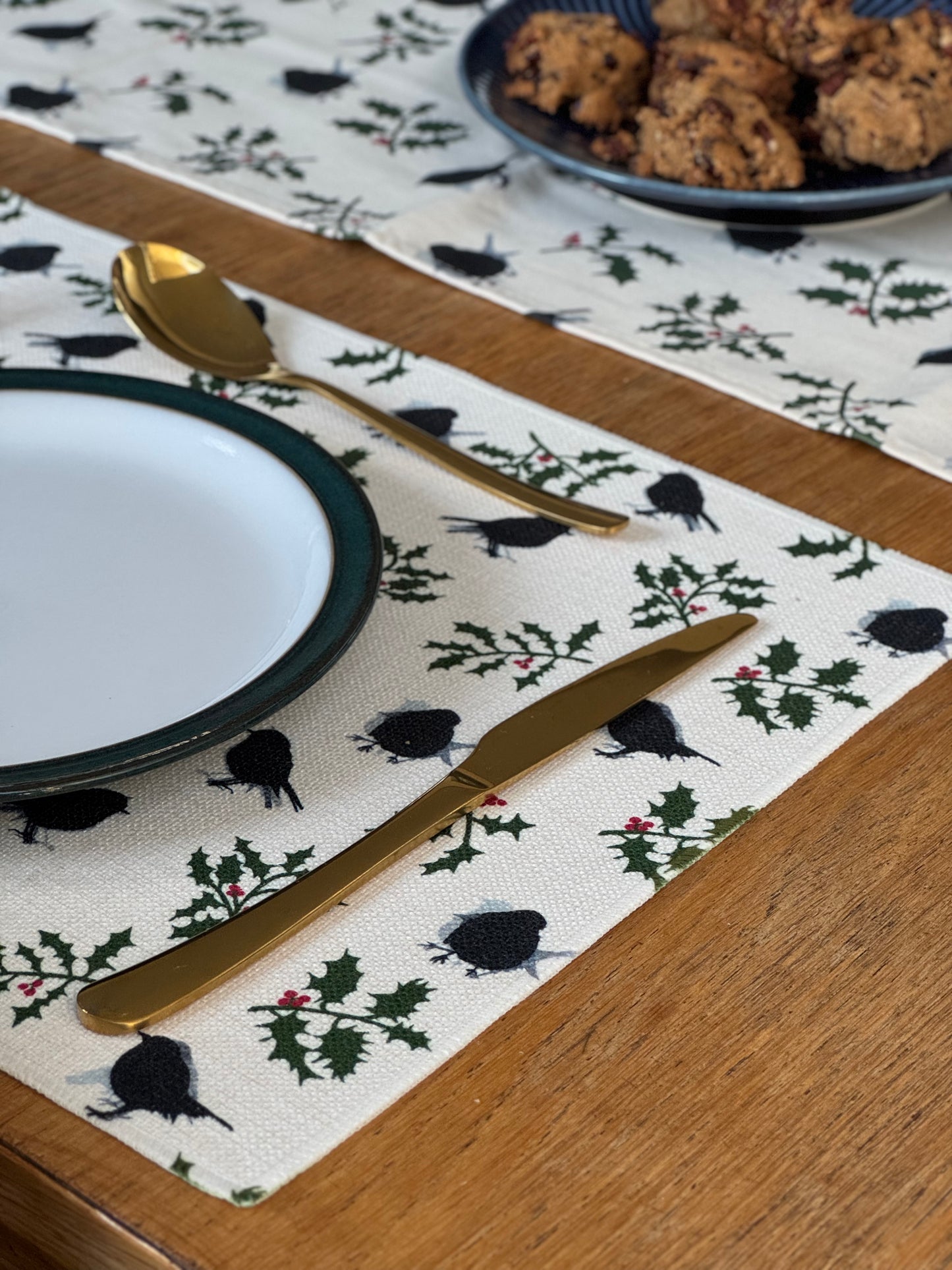 TABLE MAT - ROBIN & HOLLY - christmas design