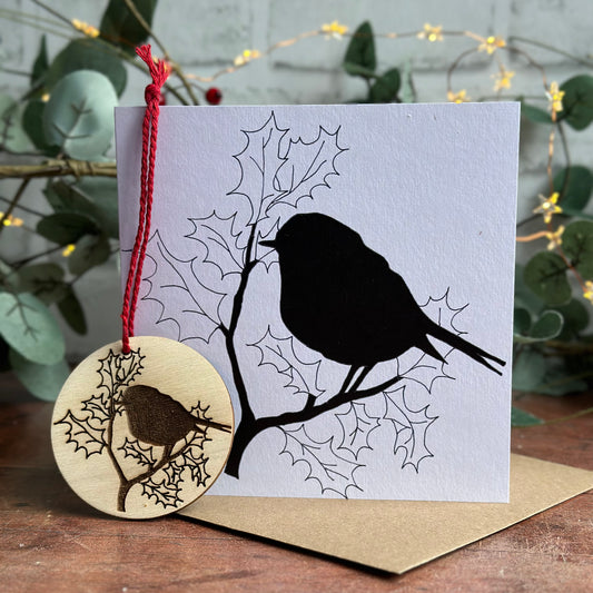 DECORATION WITH CARD: Robin on Holly with wooden tree decoration
