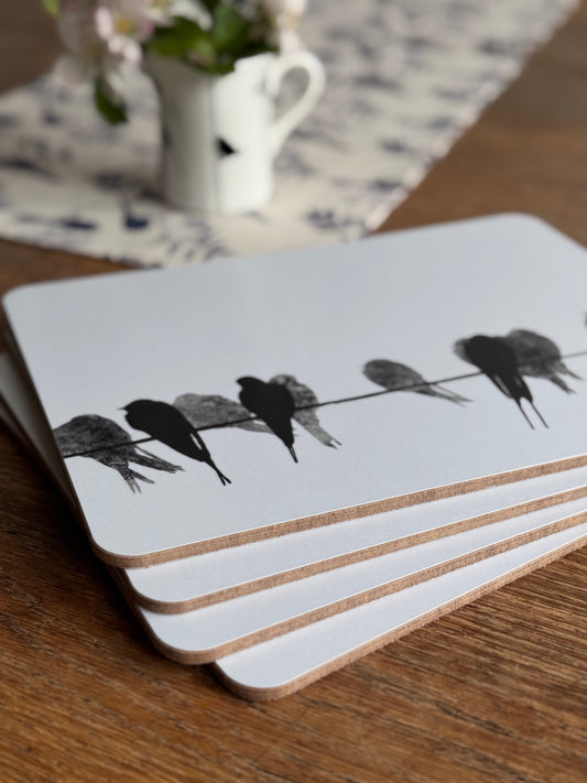 TABLE MAT SET: woodland birds x 4