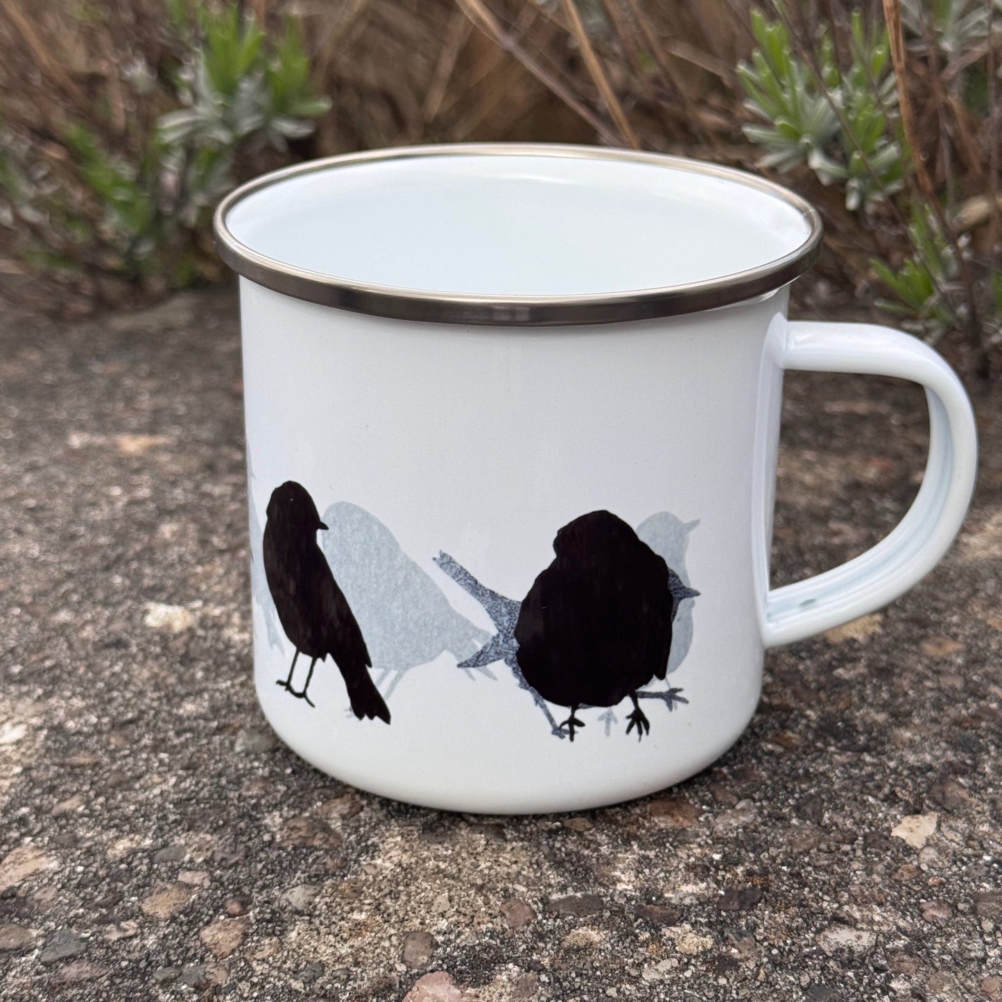 SAMPLE: ENAMEL MUG: robin