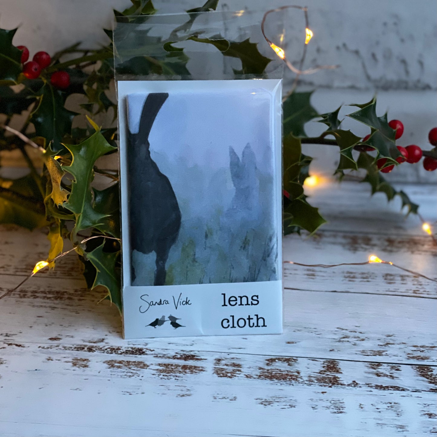 LENS CLOTH: hare